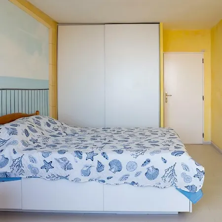 Apartment Sea View *