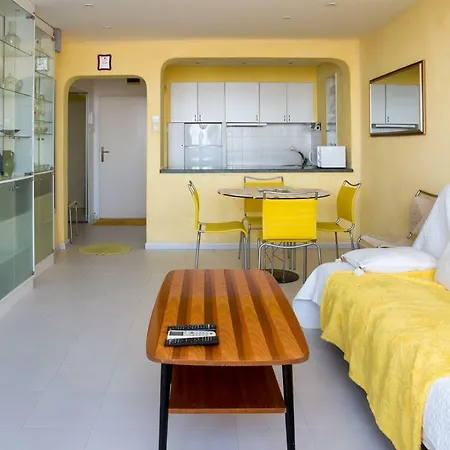 Sea View Apartament *